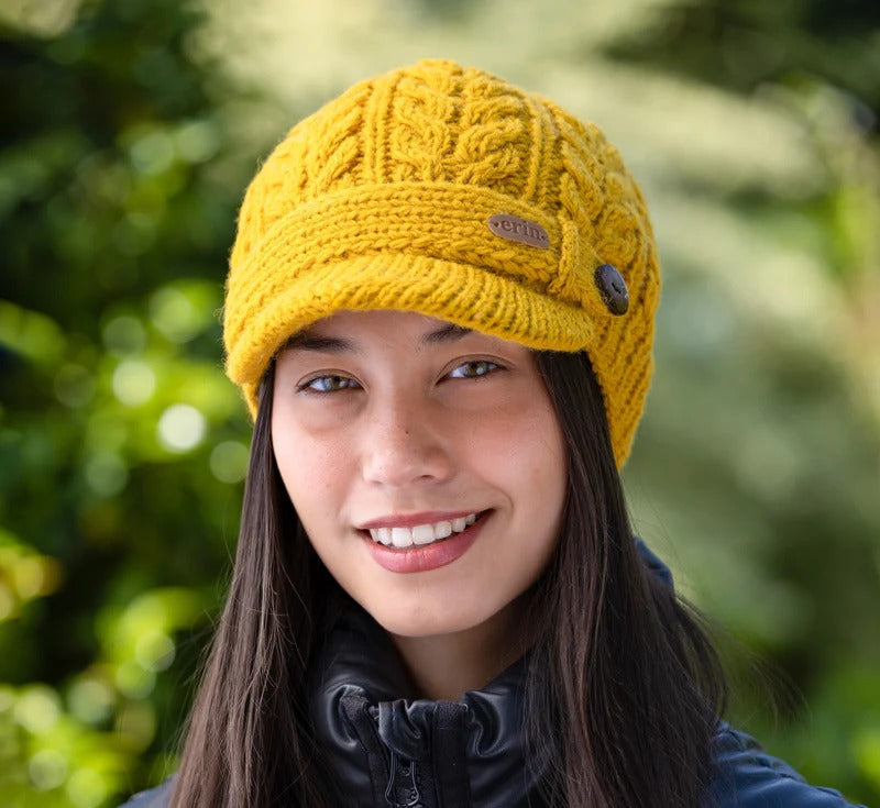 Unisex Aran Cable Peak