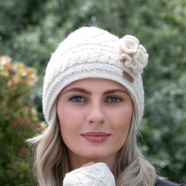 Erin Knitwear Wool Aran Trellis Pattern Pull On Oatmeal Flower Accent Hat Aran Trellis Pattern Peak Hat with Flower Oatmeal - Aran  main image 4