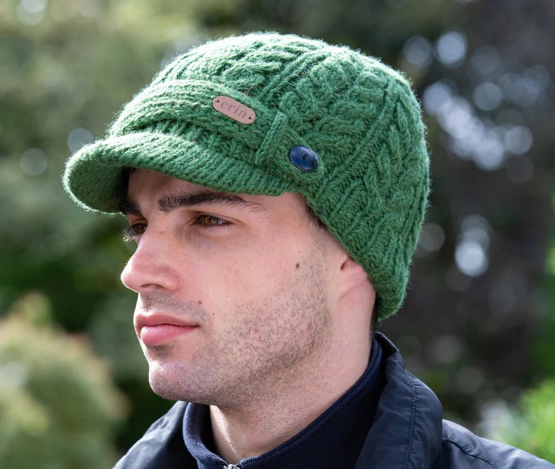 Unisex Aran Cable Peak