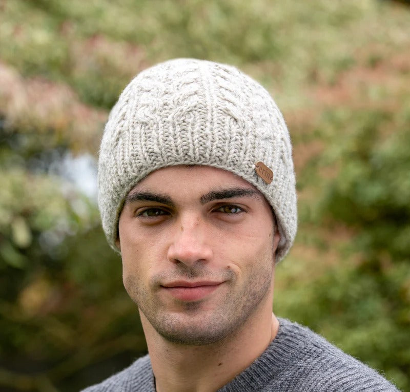 Unisex Aran Cable Pullon