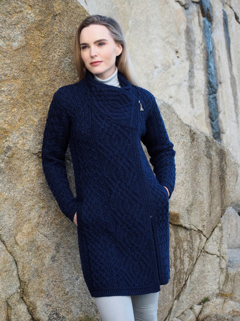 CABLE KNIT SIDE ZIP COAT Z4631