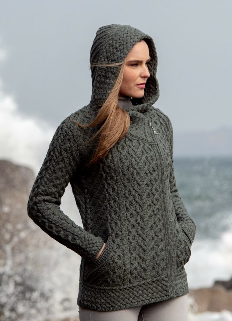 HEART DESIGN HOODED CARDIGAN HD4916