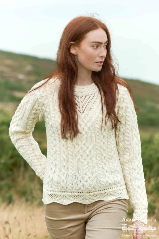 SCALLOP LACE STITCH SWEATER C5586