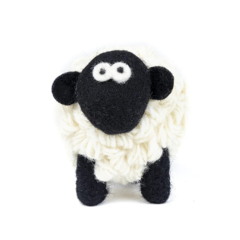 knitted-sheep-collectible-mountain-medium