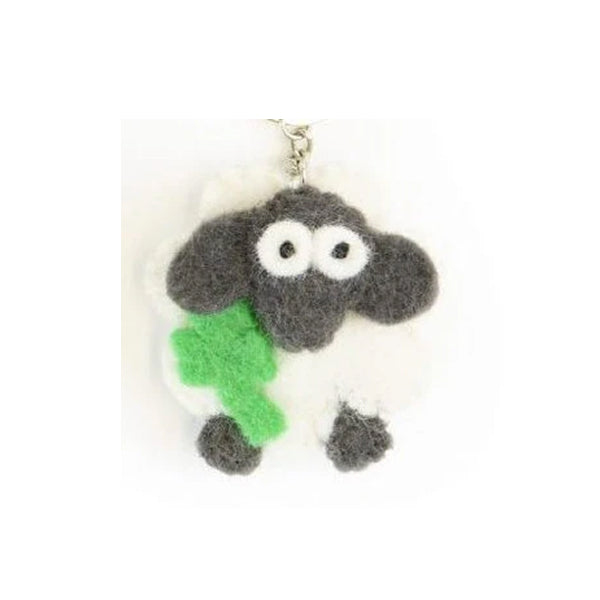 felt-wool-sheep-keyring-shamrock