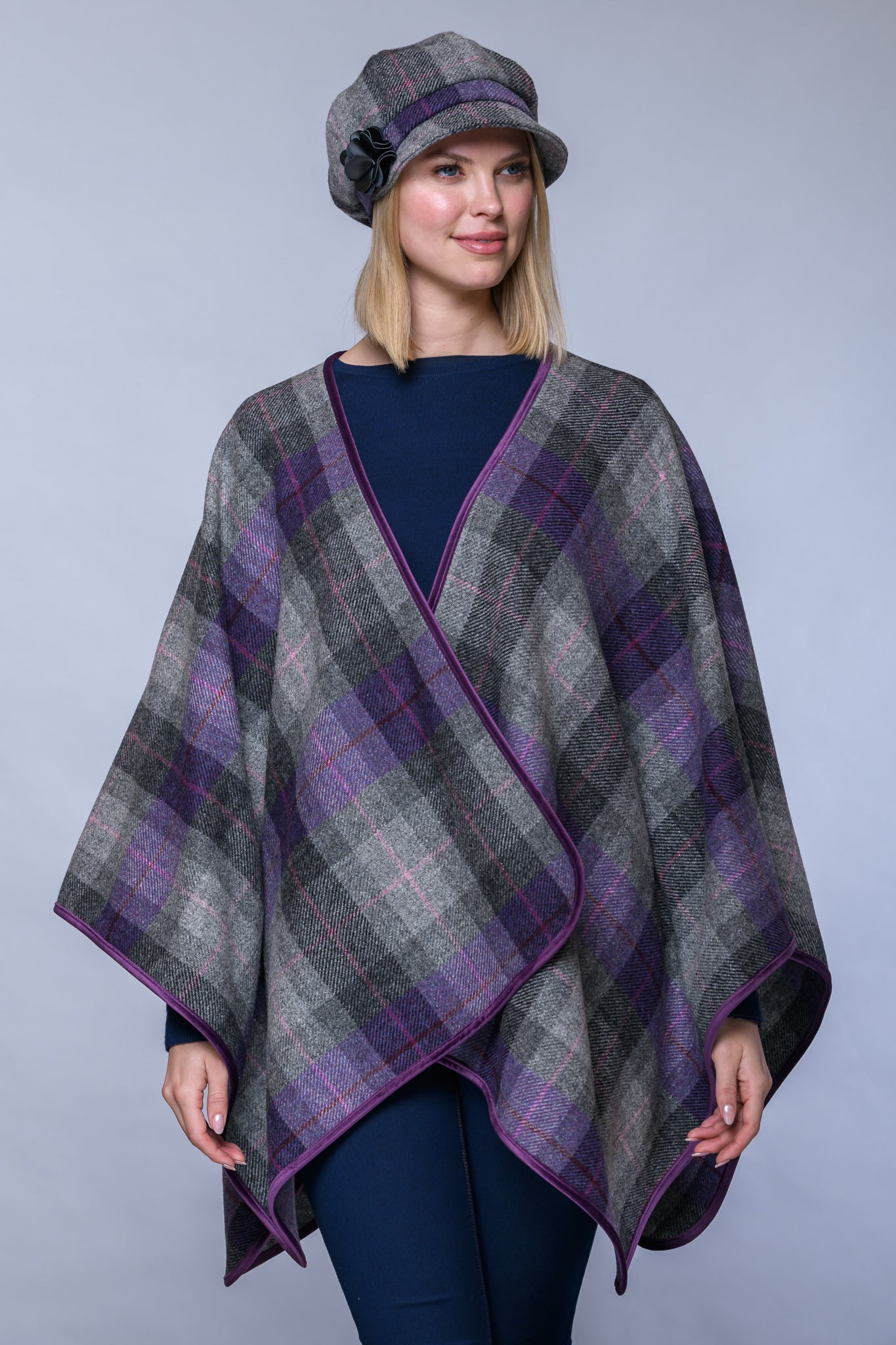 Mucros Weavers Wrap 38