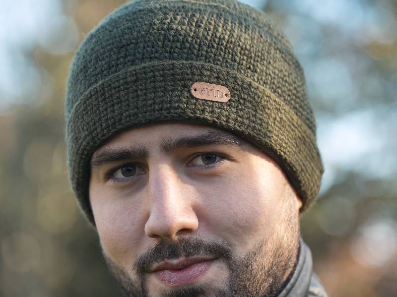 crochet-turn-up-hat-green