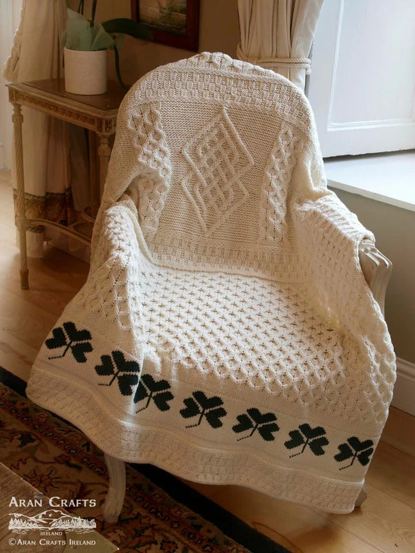 TRADITIONAL IRISH SHAMROCK BLANKET